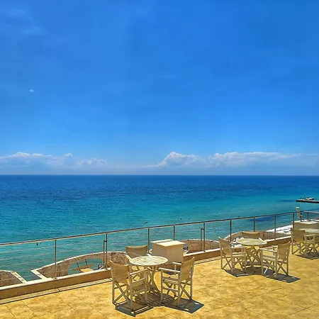 Ξενοδοχείο Aegean Blue 2*