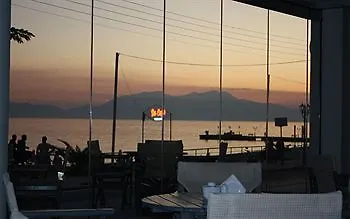 酒店 爱琴海蓝色海滩酒店 =