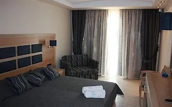 Отель Aegean Blue 2*