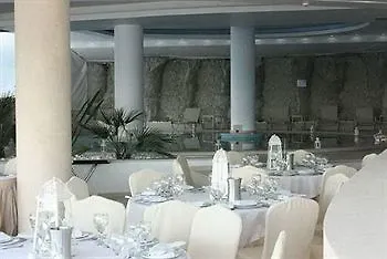 爱琴海蓝色海滩酒店 = Nea Kallikrateia